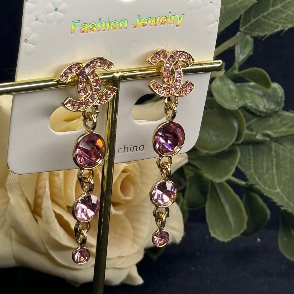 Pink Crystal Dangling Fashion Earrings